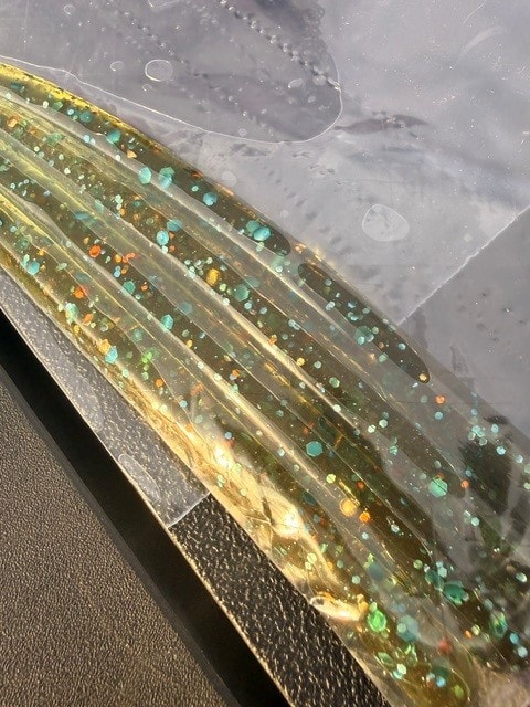 Test 3 — Clear base / teal & copper mixed-size flake